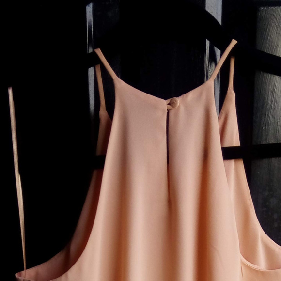 Pink Rose Open shoulder dress - Picture 3 of 6